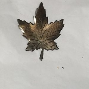 Vintage Forstner Sterling Silver Maple Leaf Pin